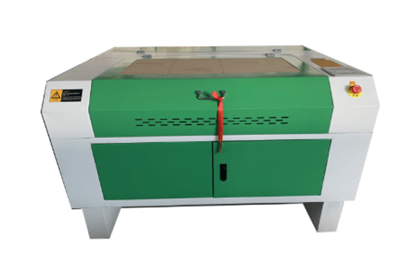 may-khac-laser-pha-le-01 Máy Khắc Laser Pha Lê: Thiết Bị Cần Cho Cuộc Sống