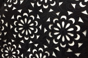 Máy cắt vải bằng tia laser