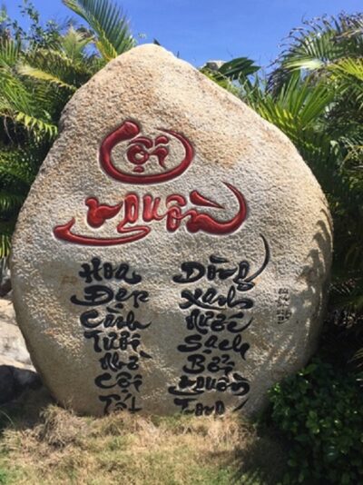 Khắc chữ trên đá, khắc đá phong thủy