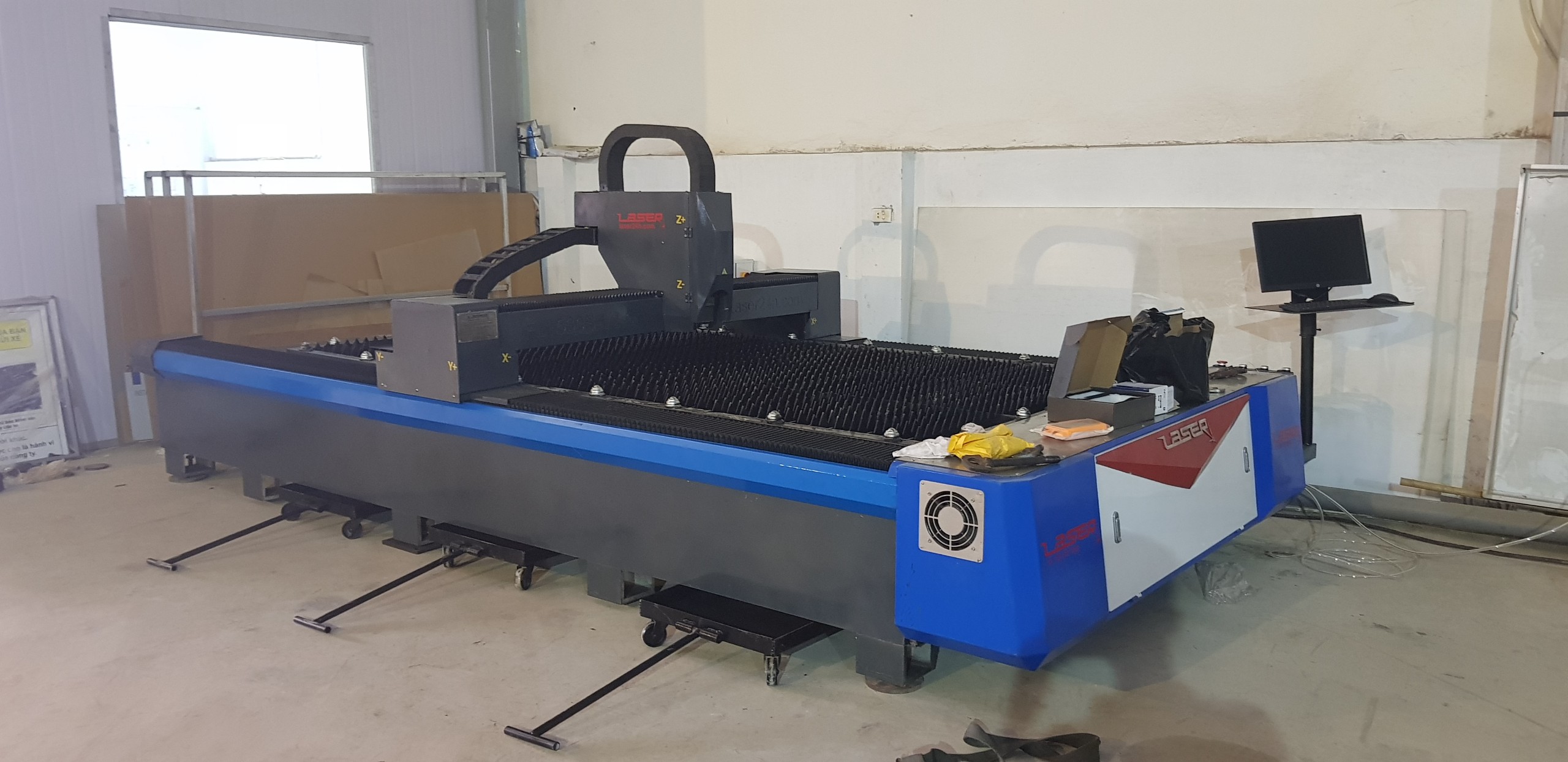 z1727787650215_33371c23db08e4329463dd9c5a6d42fc Tìm hiểu về dòng máy cắt laser fiber cao cấp