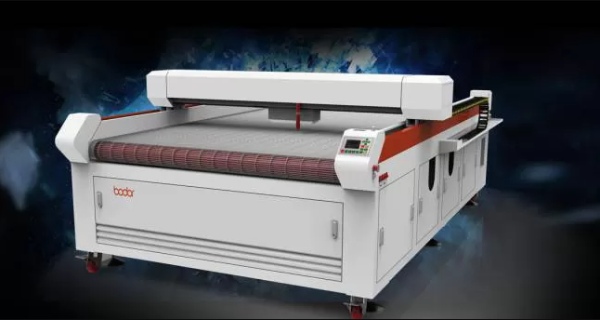 may-cat-laser-bodor-1325-co2 Top 3 các loại máy cắt laser phổ biến sử dụng nhiều hiện nay