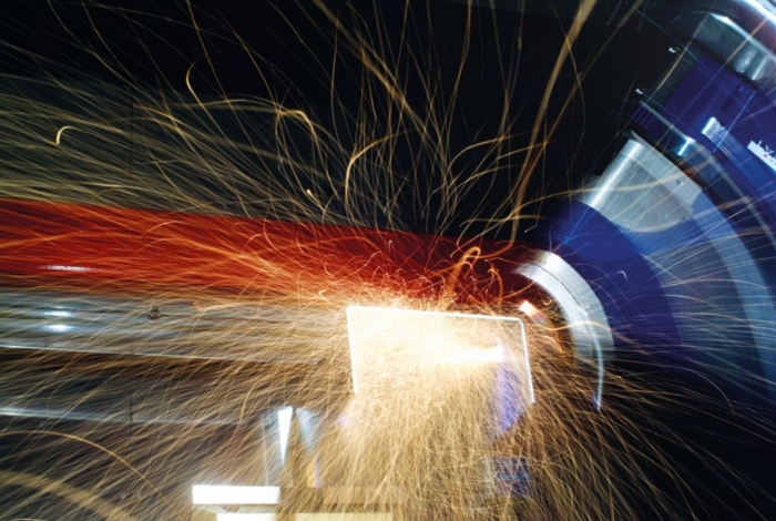 Tác hại của tia laser đối với cơ thể người và cách phòng ngừa