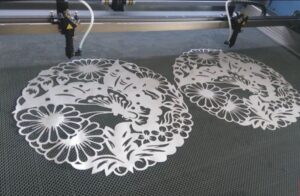 huong-dan-toan-dien-ve-cach-cat-vai-bang-may-laser-300x196 Golden Micron – Đơn Vị Cung Cấp Máy Laser Uy Tín, Chất Lượng