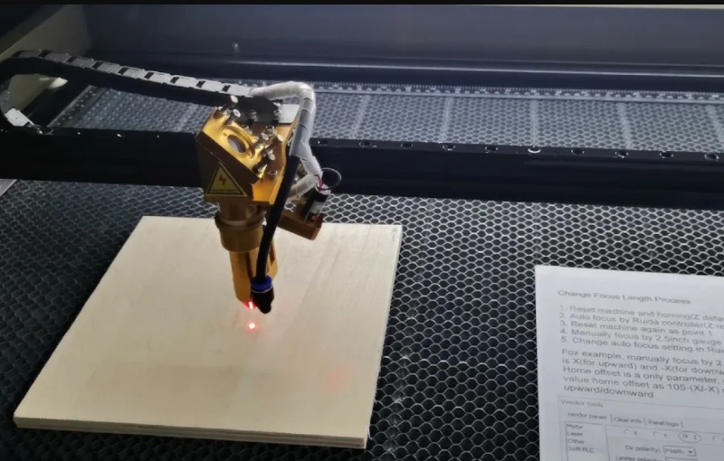 phuong-phap-dot-test-tieu-cu-may-cat-laser Hướng dẫn chỉnh tiêu cự máy cắt laser đúng kỹ thuật