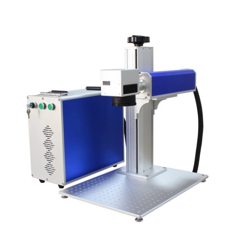 May-khac-laser-mini-kim-loai-cam-tay-1 Máy khắc laser fiber mini kim loại chính hãng giá rẻ